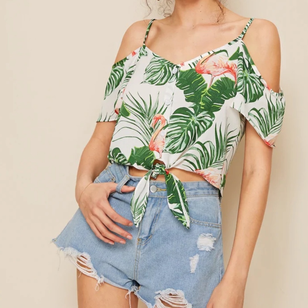 NWT Boho Tropical Cold Shoulder Front Knot Cami